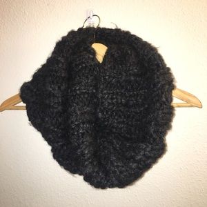 American Eagle Thick Scarf